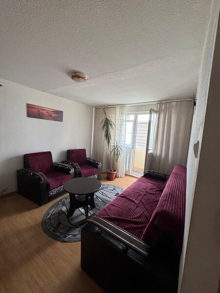 Sector 4, Luica, 3 camere semidecomandat, lift nou, anvelopat.